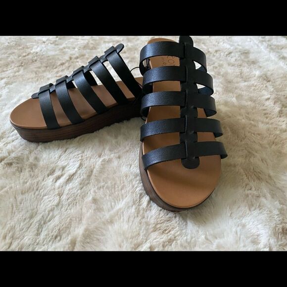 Coconuts by Matisse platform sandals - Picture 1 of 4